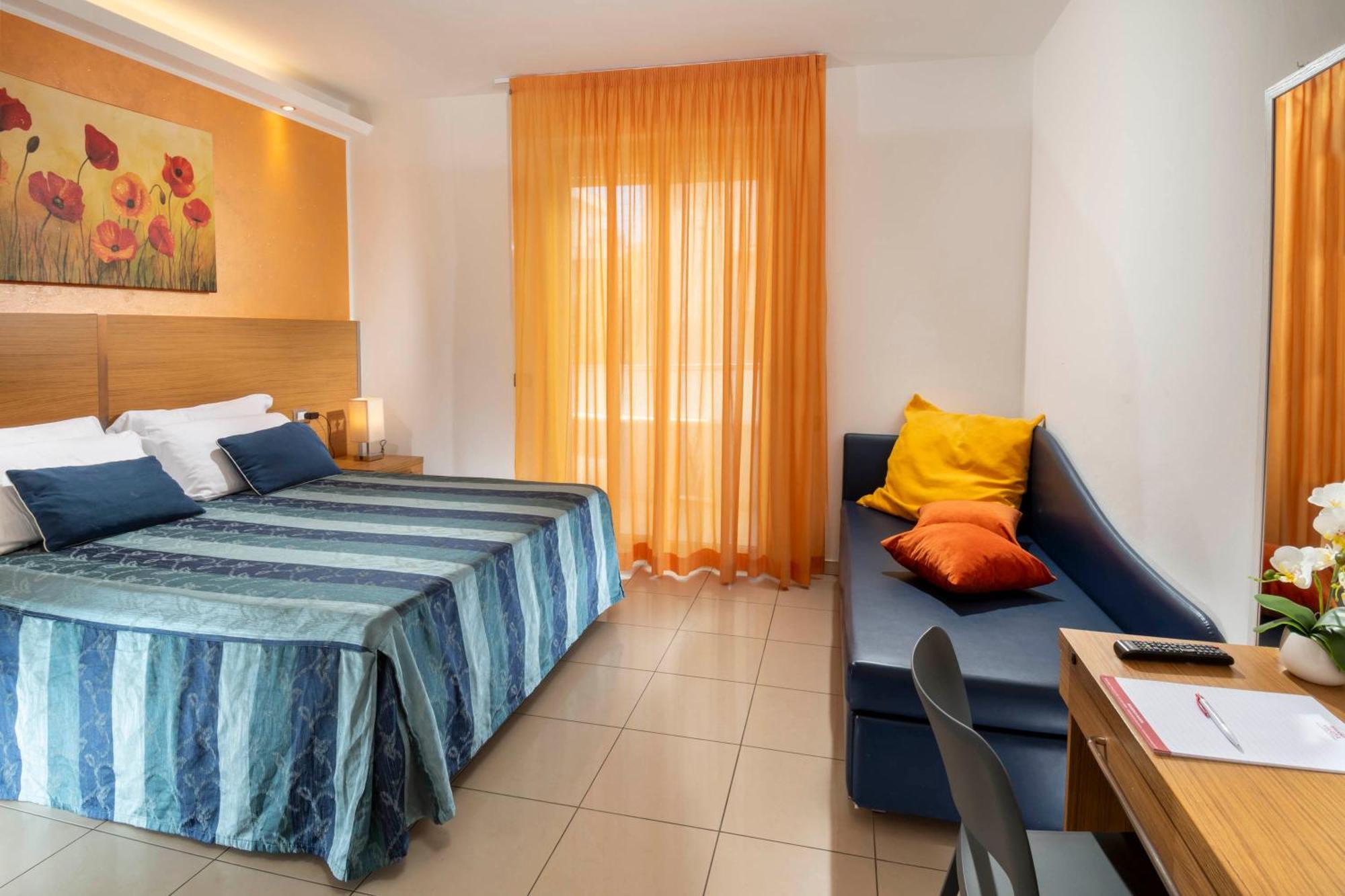 Residence Marzia Rimini Luaran gambar