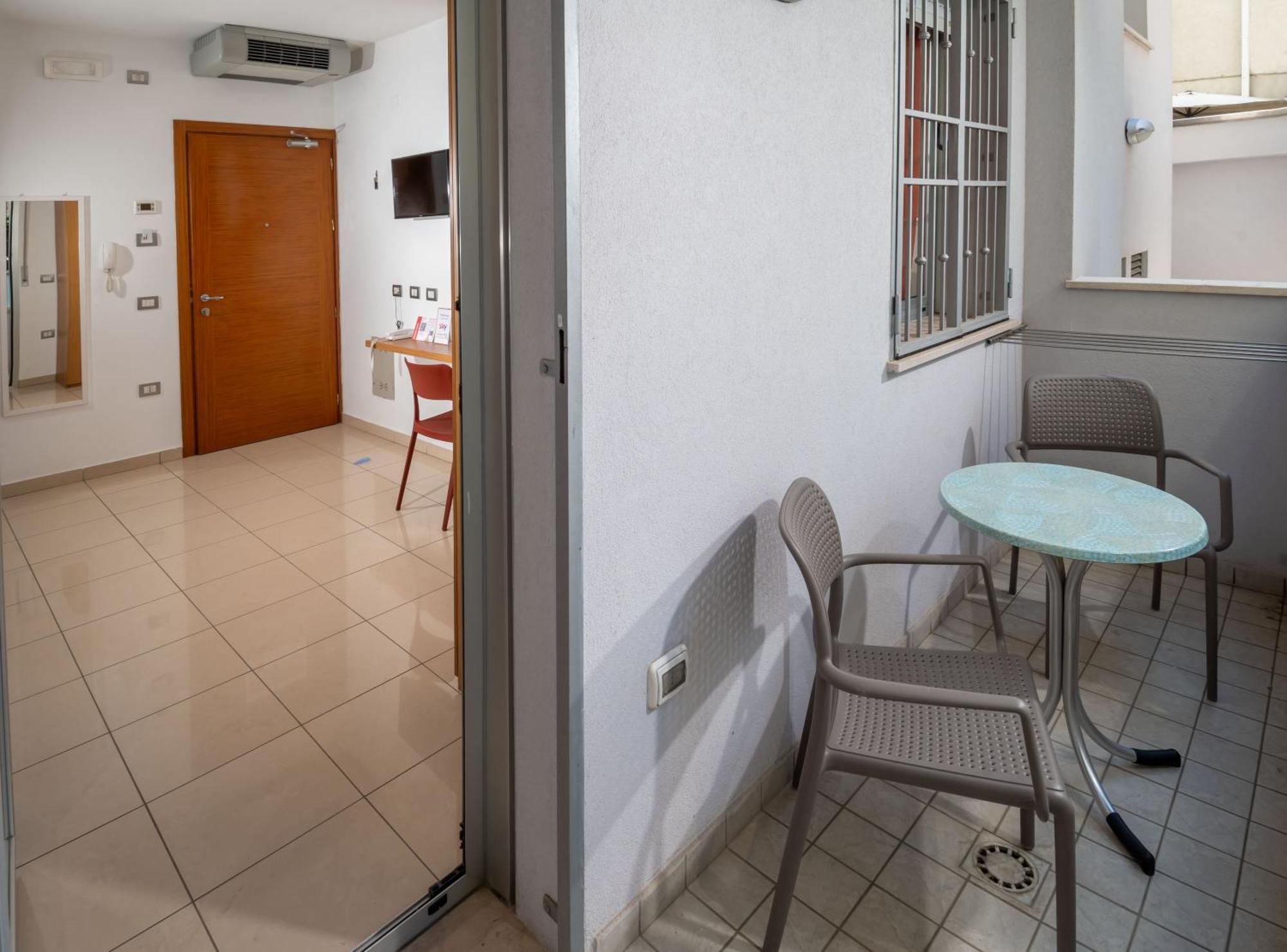 Residence Marzia Rimini Luaran gambar