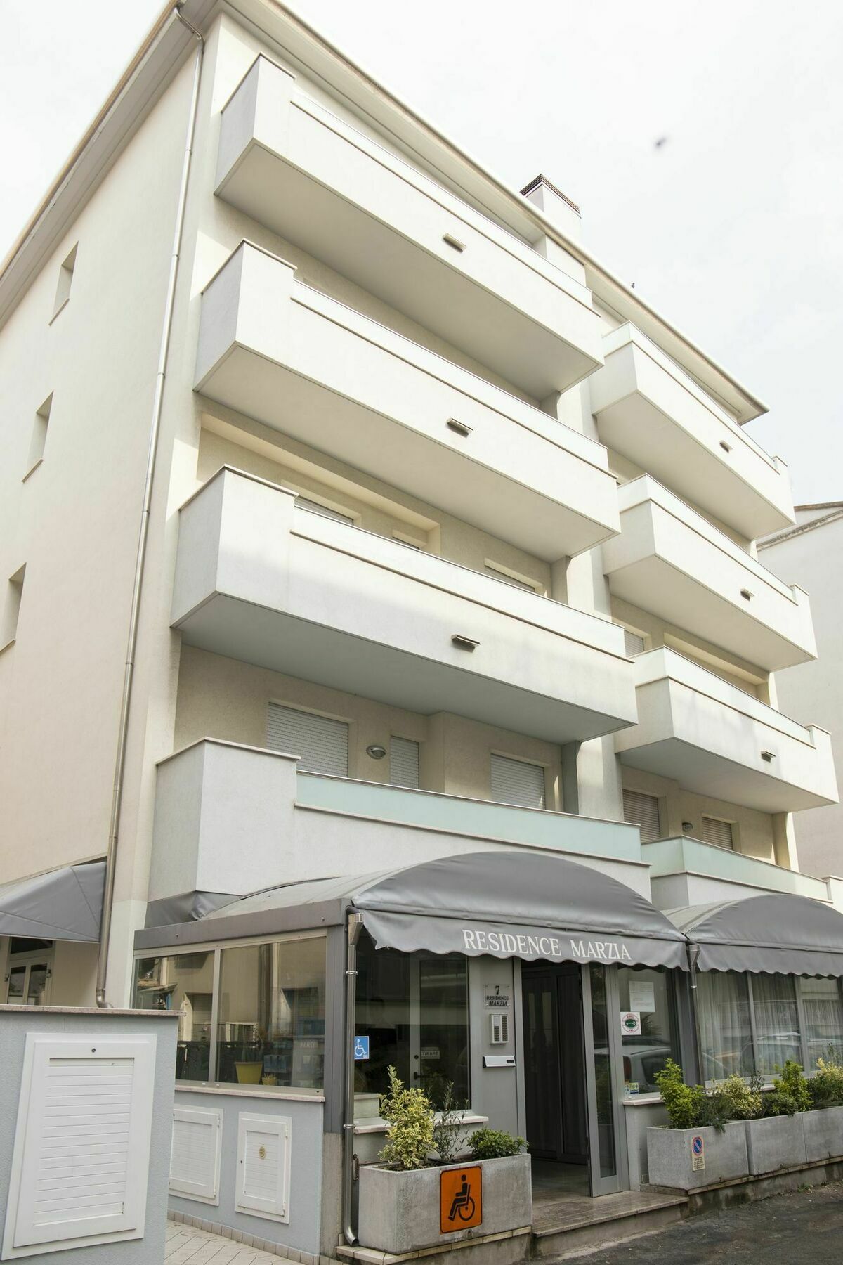 Residence Marzia Rimini Luaran gambar