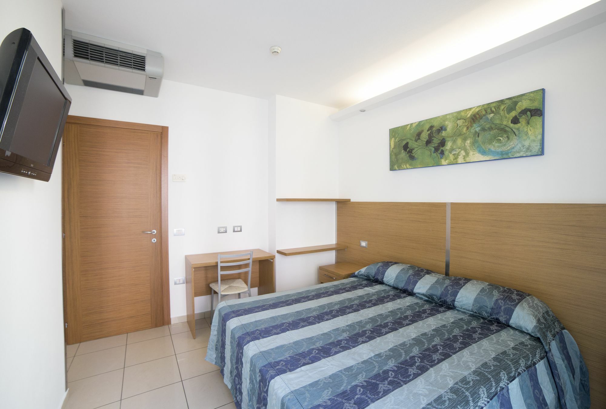 Residence Marzia Rimini Luaran gambar
