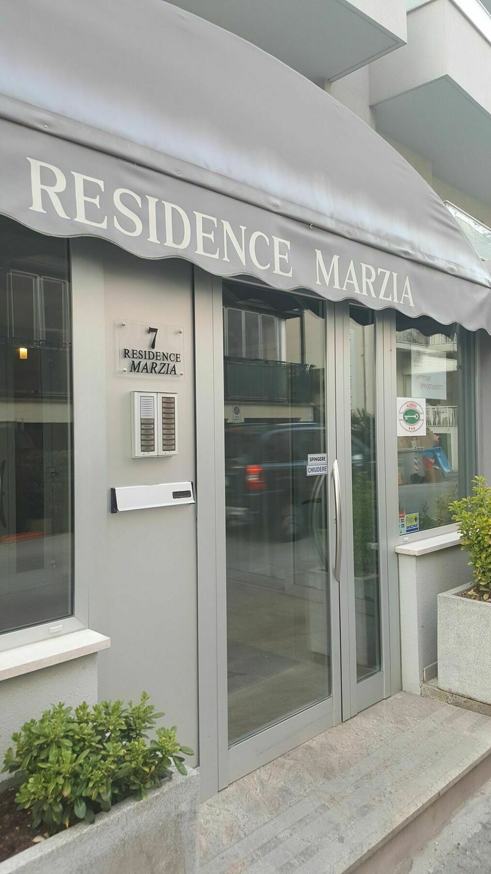 Residence Marzia Rimini Luaran gambar
